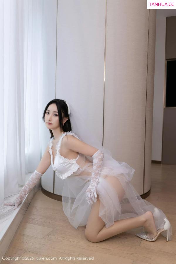   [XiuRen]高清写真图 2025.10.15 No.10871 杏子Yada 轻透白纱第20张图片